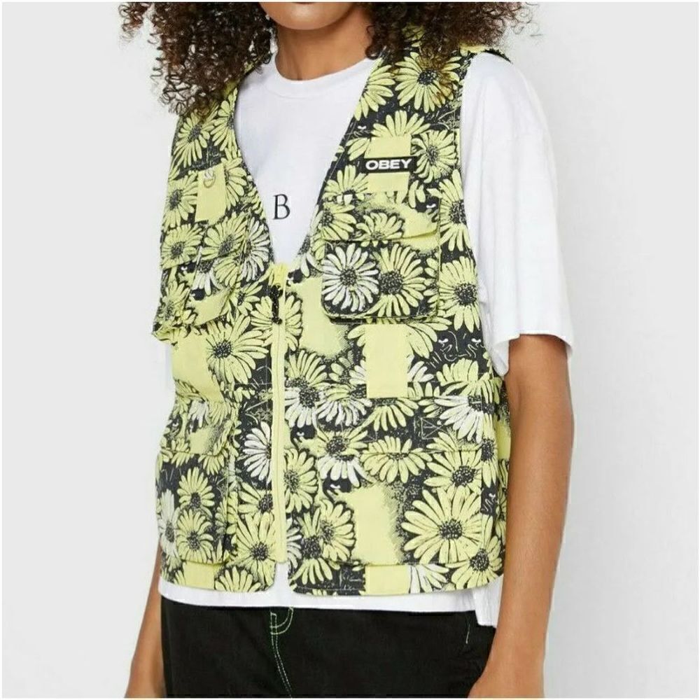Obey Women's Nylon Utility Vest Daisy Yellow/Black Andre Eyes Floral Size XL NWT